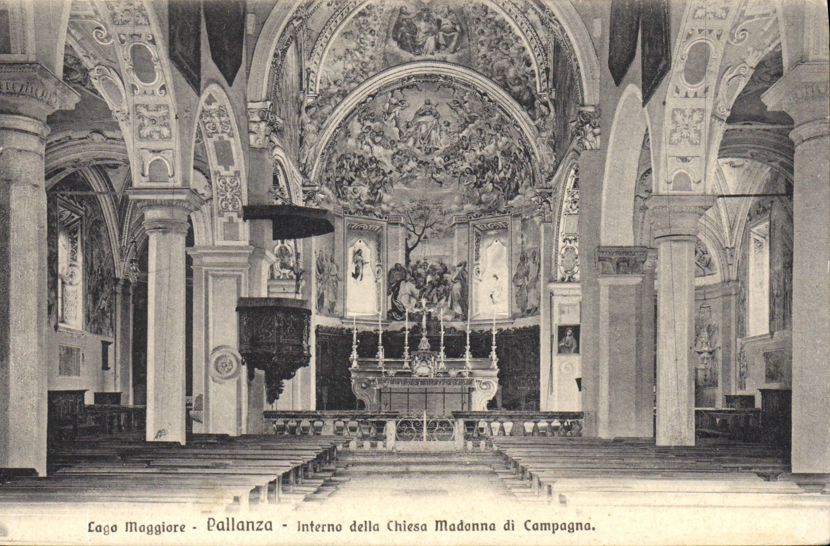 CPA Lago Maggiore Pallanza Interno della Chiesa Madonna di Compagna