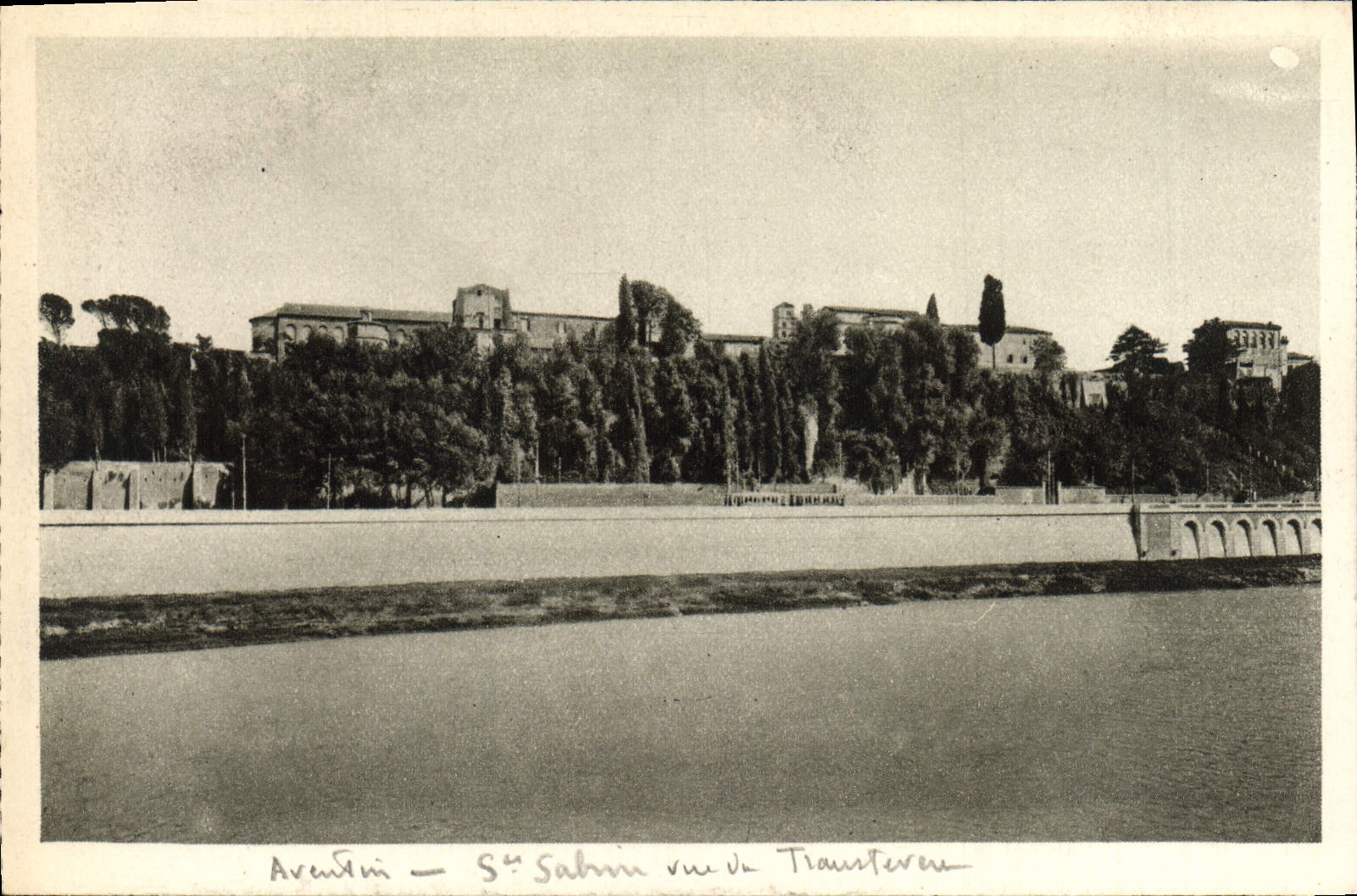 VINTAGE POSTCARD Aventin St Sabine