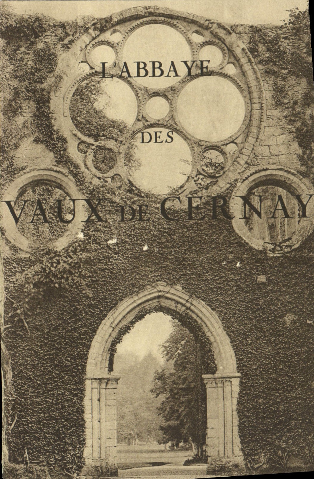 CPA L'Abbaye Des Vaux De Cernay