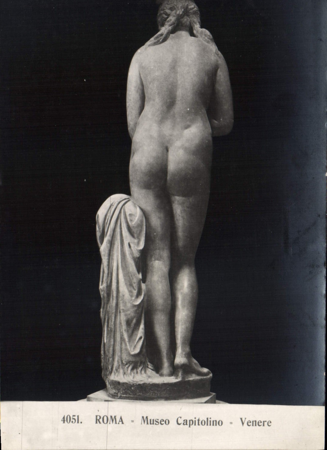 La POSTAL Roma Museo Capitolino de la VENDIMIA Venerates