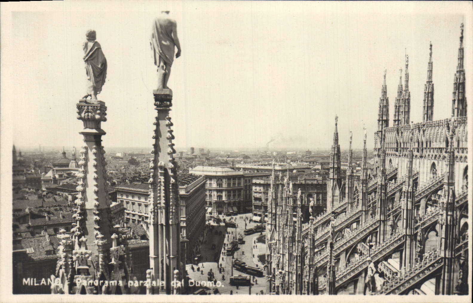 VINTAGE POSTCARD Milano Panarama Parale dal Duomo