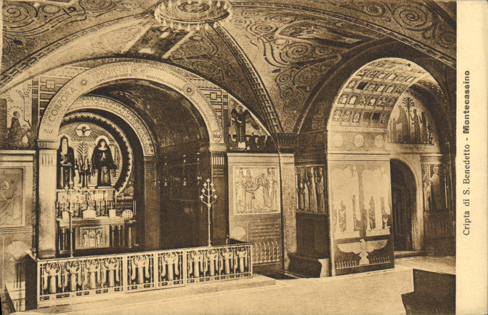 VINTAGE POSTCARD Cripta Di S Benedetto Montecassino