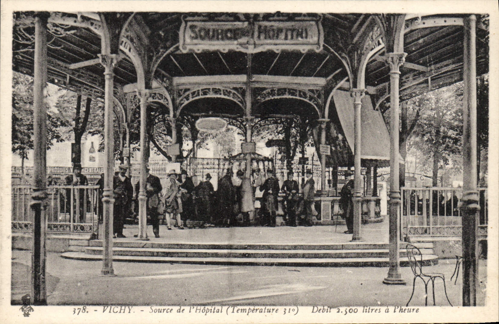 CPA Vichy Source De l'Hopital