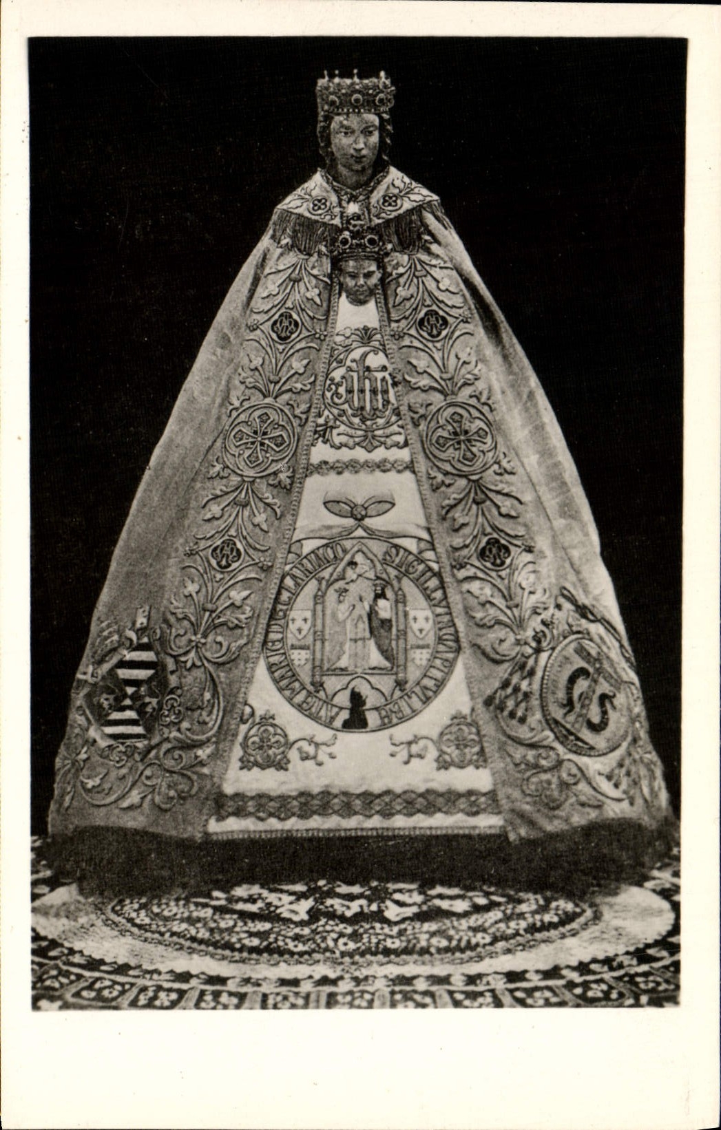 VINTAGE POSTCARD Basilica Of Notre Dame De Clery Notre Dame De Clery