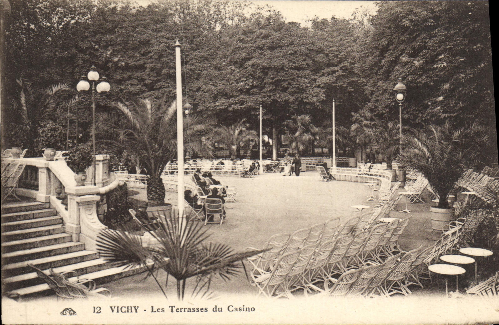 CPA Vichy Les Terrasses Du Casino