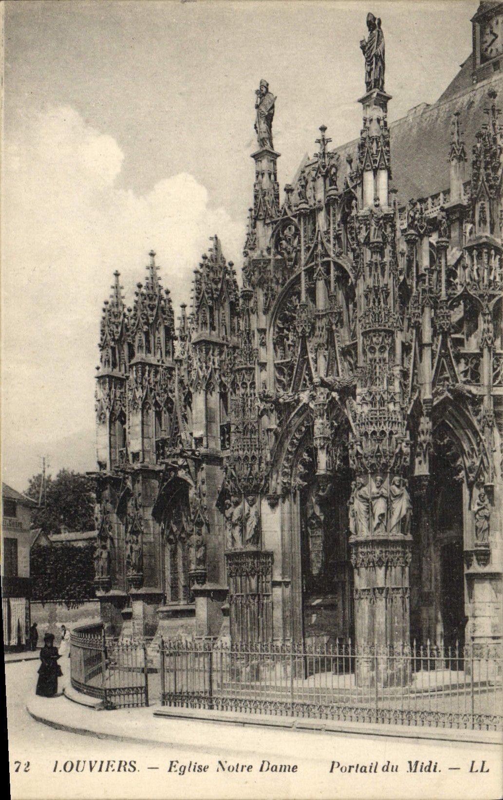 Señora Gate Of del otre de la iglesia de Louviers de la POSTAL de la VENDIMIA el sur