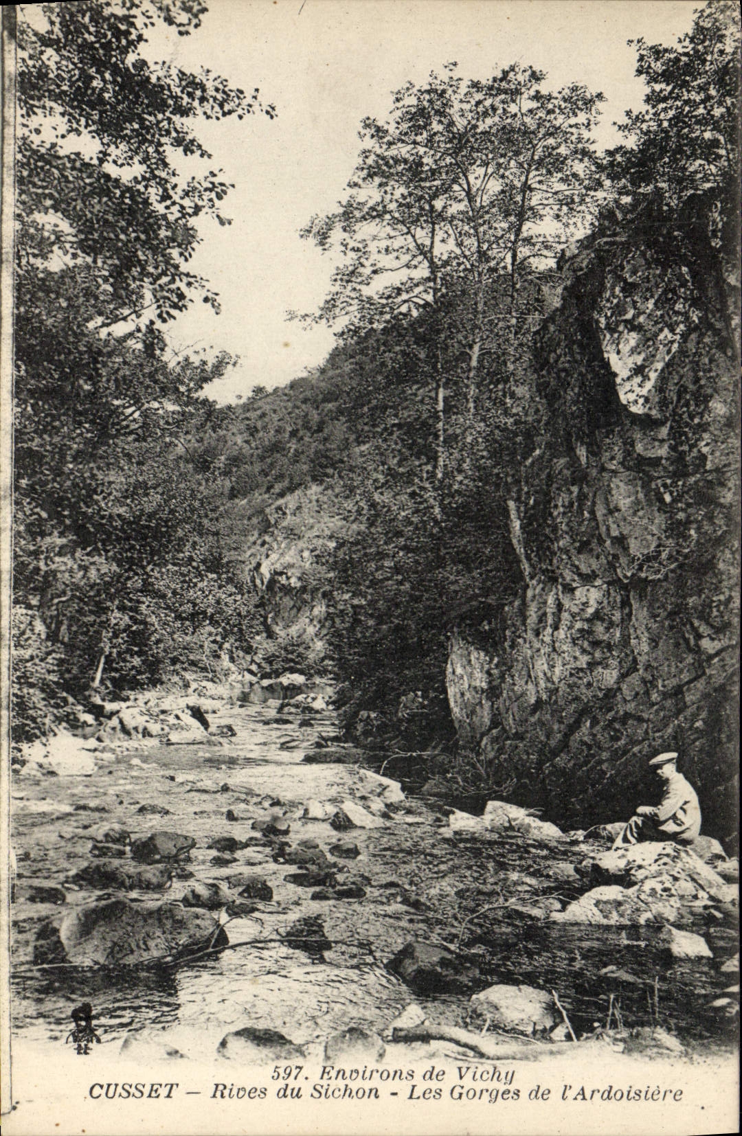 CPA Environs De Vichy Cusset Rives Du Sichon Les Gorges De l'Ardoisiere