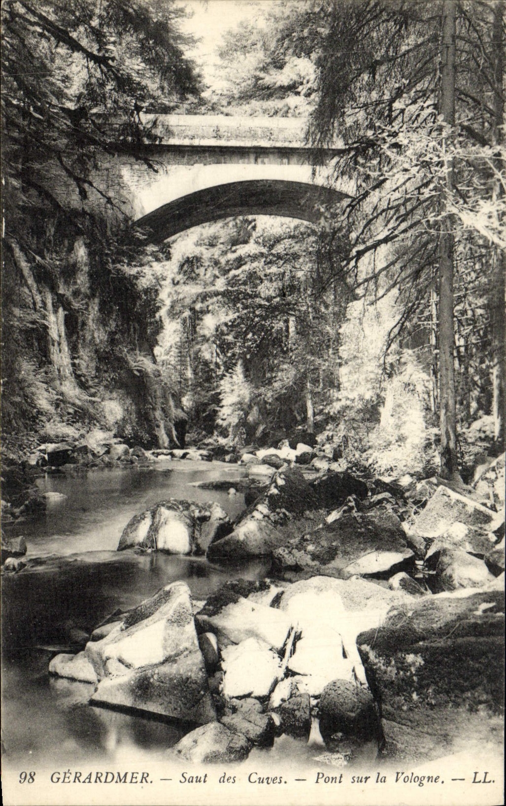 VINTAGE POSTCARD Gerardmer Jump of the Tanks Bridge on the vologne