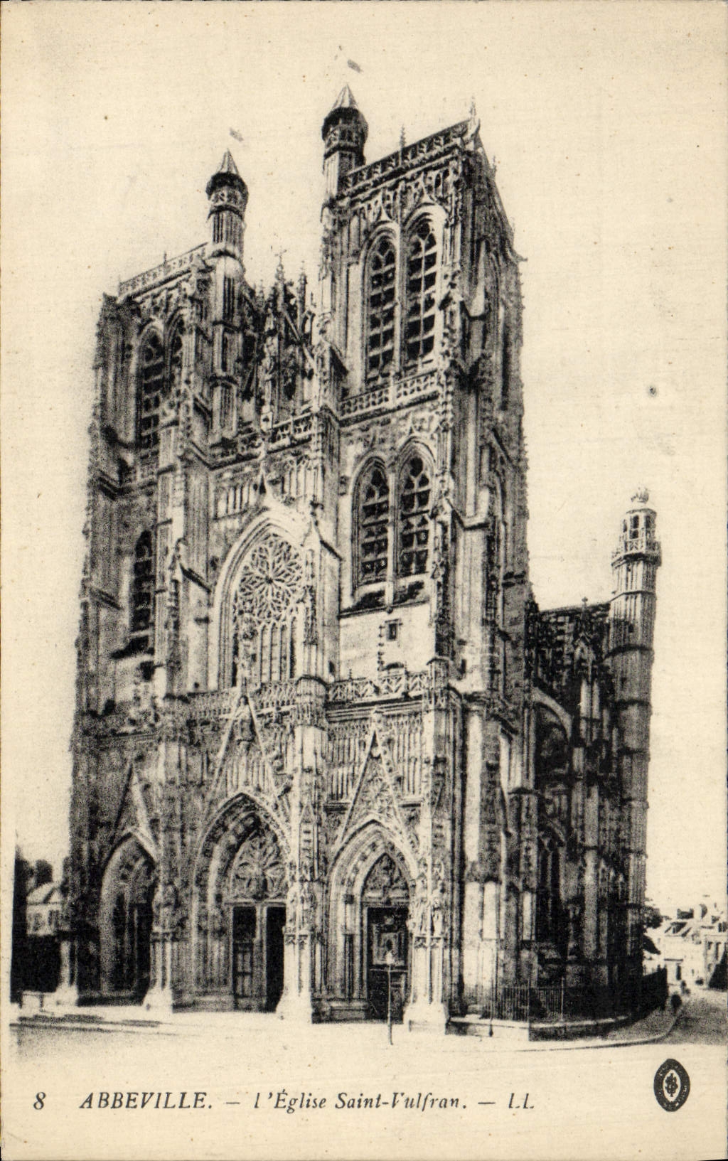 VINTAGE POSTCARD Abbeville Church Vulfran Saint