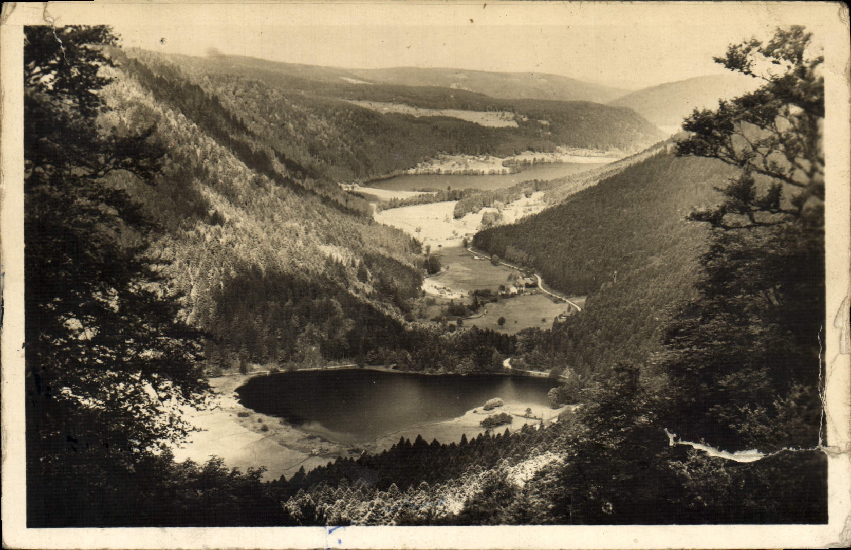 VINTAGE POSTCARD Surroundings of Gerardmer the Valley of the lakes
