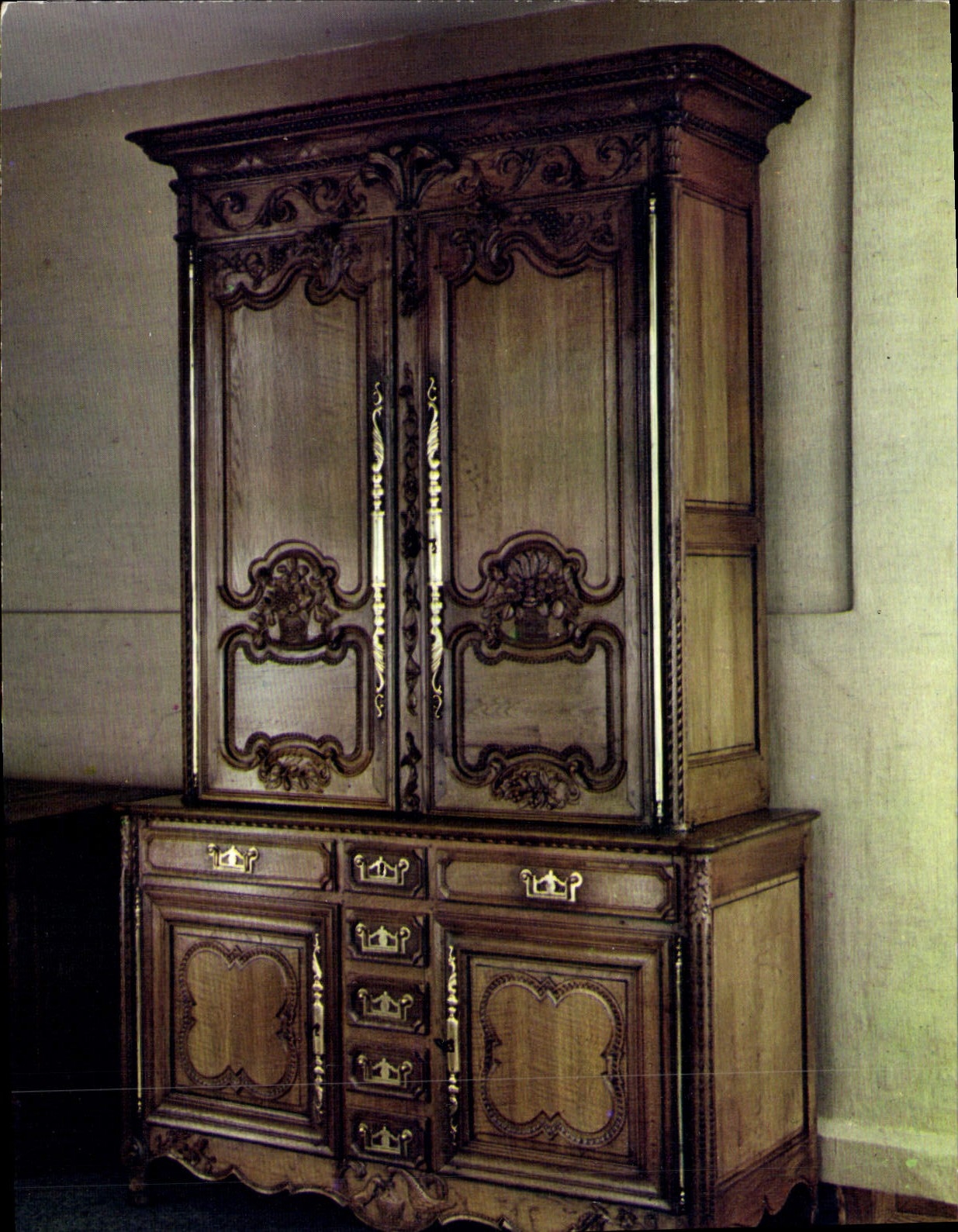 CPM Villedieu Les Poeles Musee du meuble normand Buffet Louis XIV de Vire