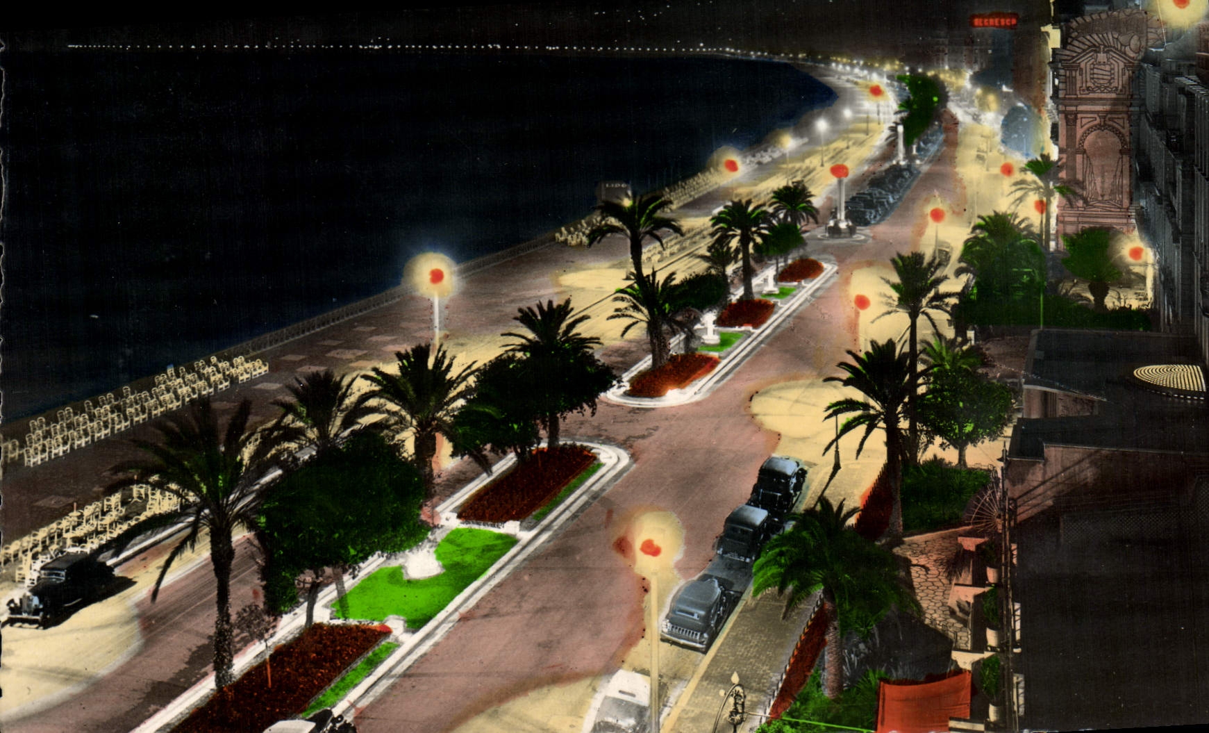 CPM Nice La Promenade Des Anglais la Nuit