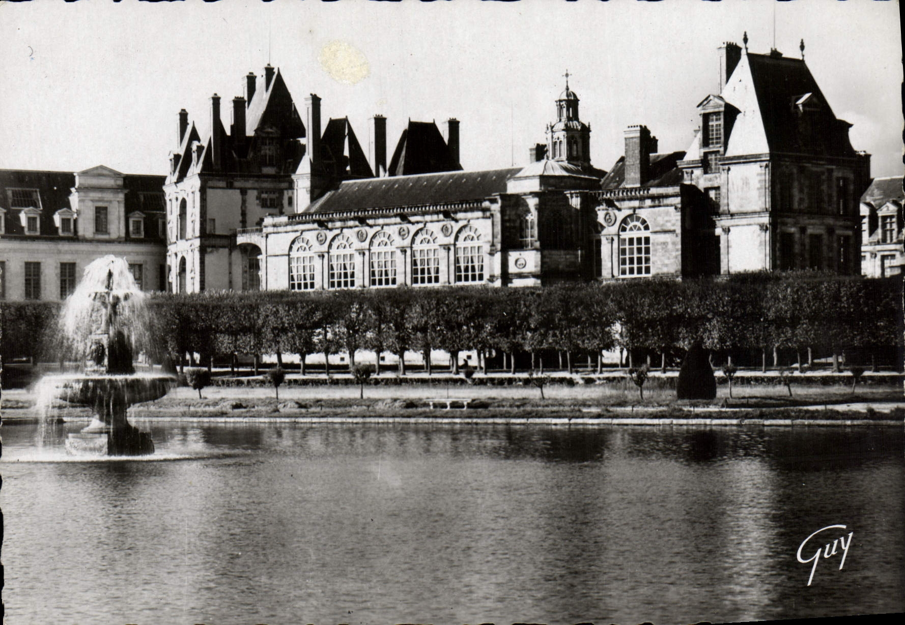 MODERN CARD Fontainebleau Gardens of the Palate Basin of the Tiber