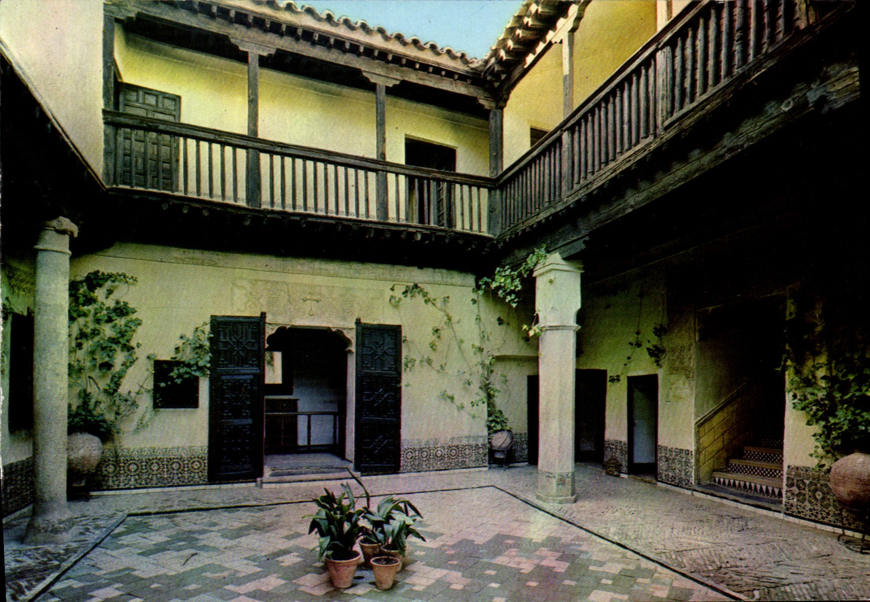 MODERN CARD Toledo Put el Greco patio