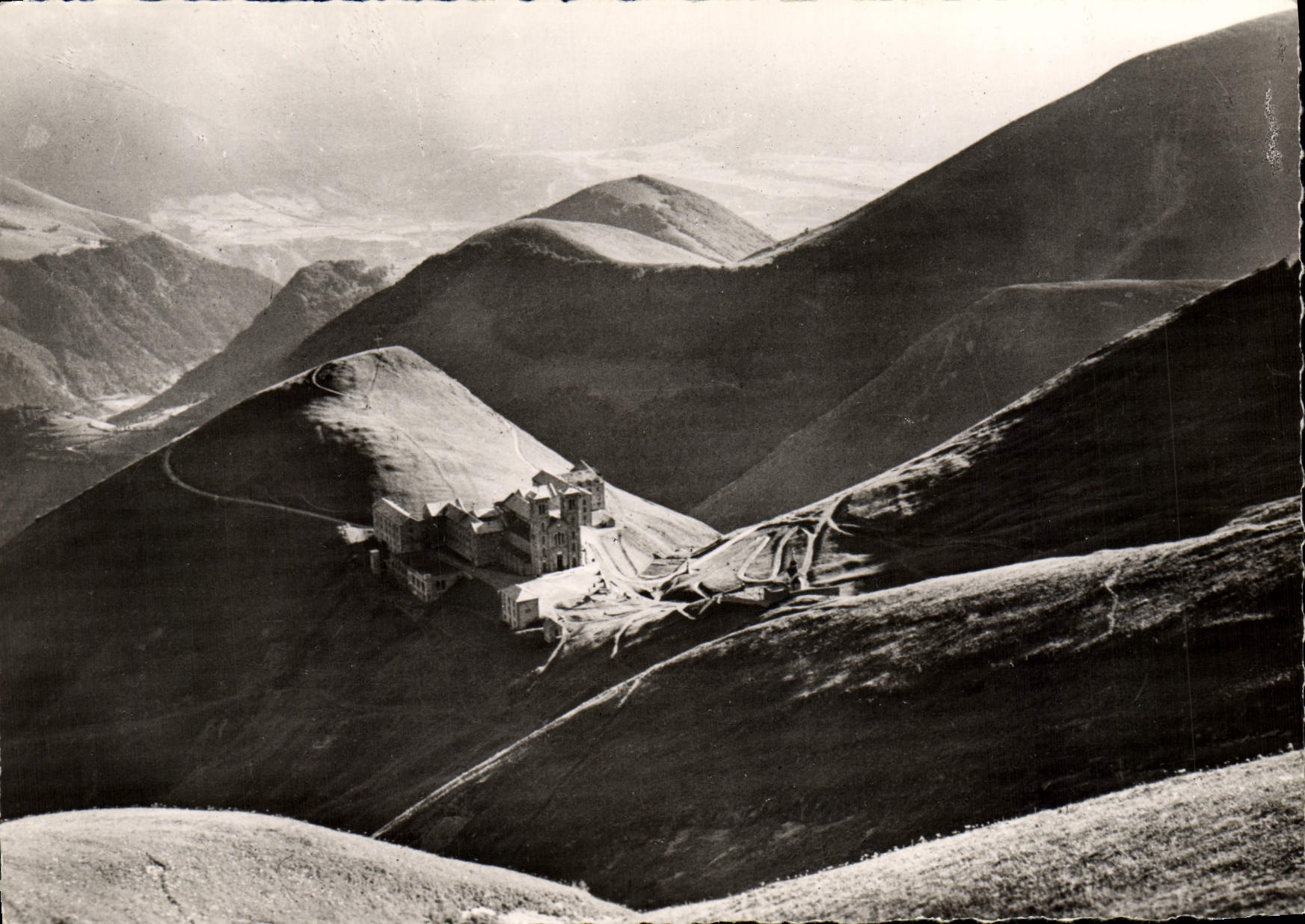 MODERN CARD ND Pilgrimage of Salette the sanctuary in a break