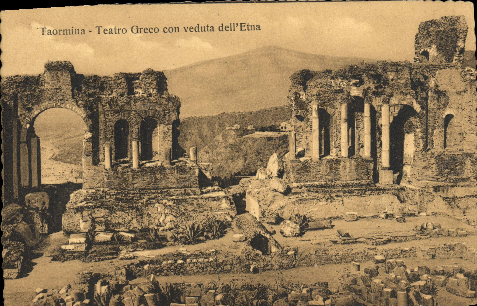 CPA Taormina Teatro Greco Con Veduta dell Etna