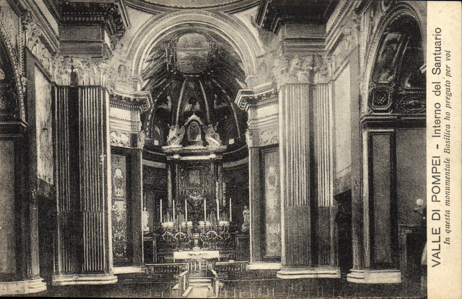 VINTAGE POSTCARD Valle Di Pompei interno Del Santuario