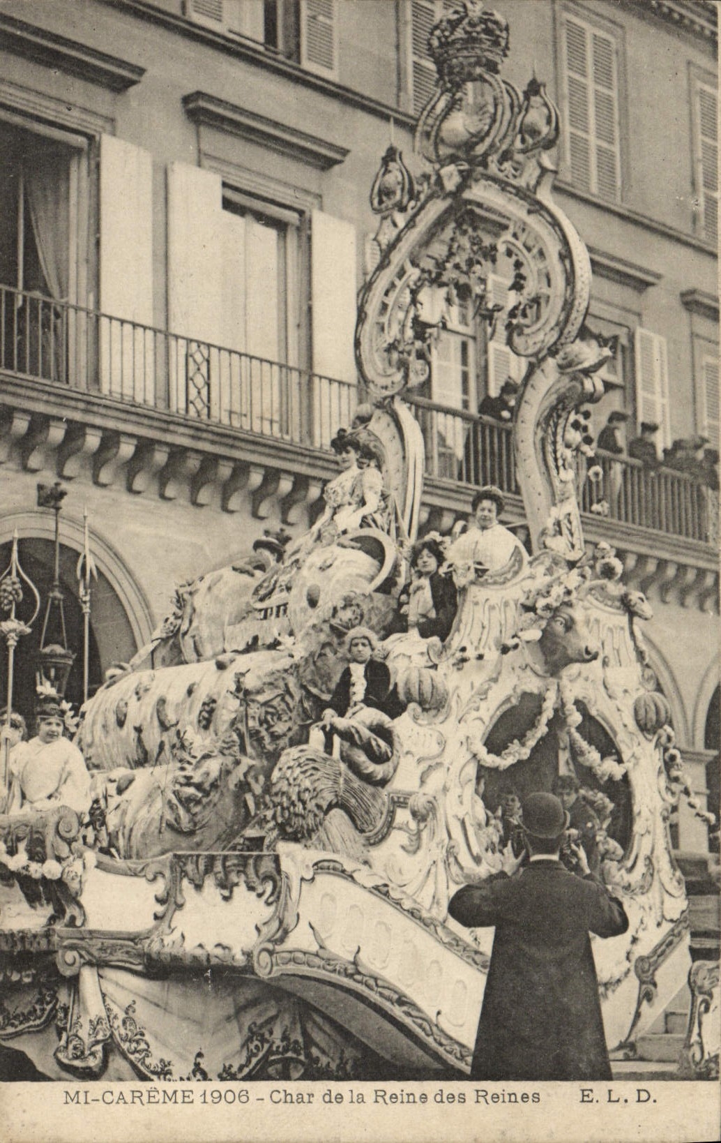 CPA Mi careme 1906 Char De La Reine Des Reines Carnaval