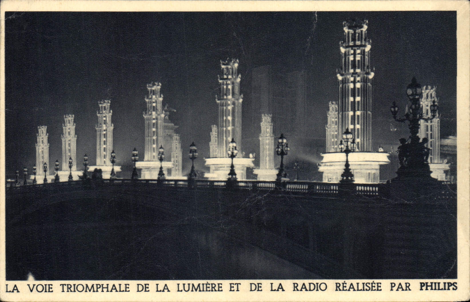 CPA La Voie Triomphale De La Lumiere Et De La Radio Realise Par Philips Paris Pont Alexandre III