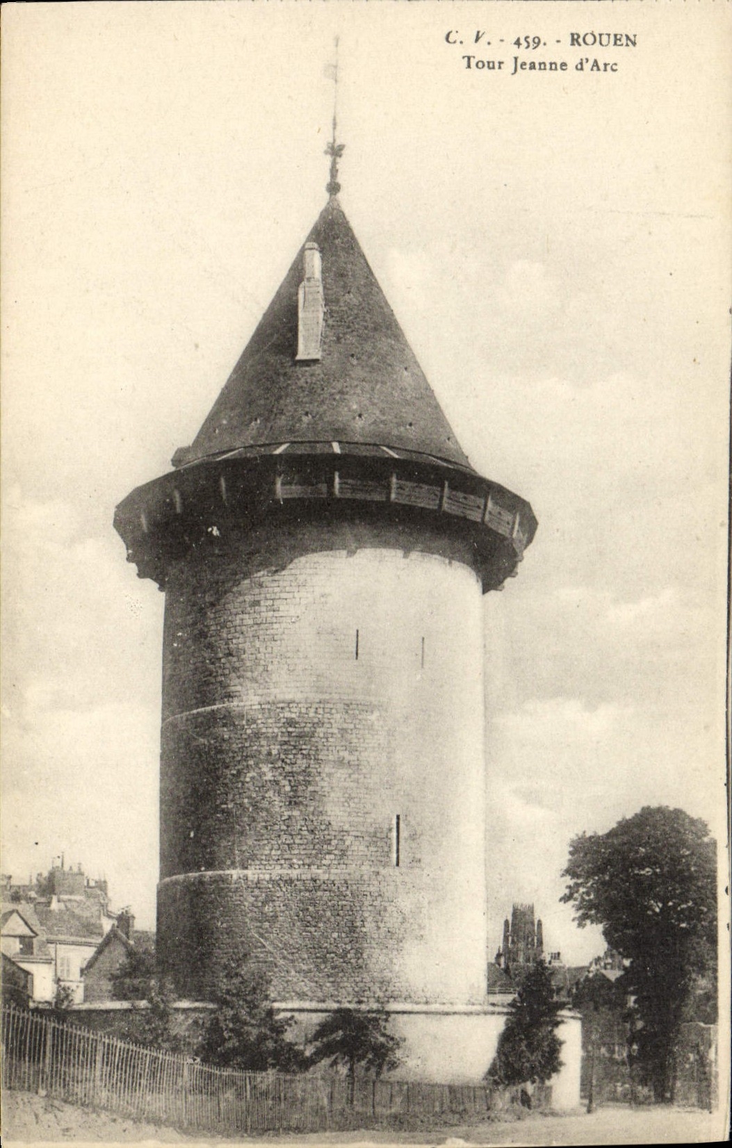 CPA Rouen Tour Jeanne d'Arc