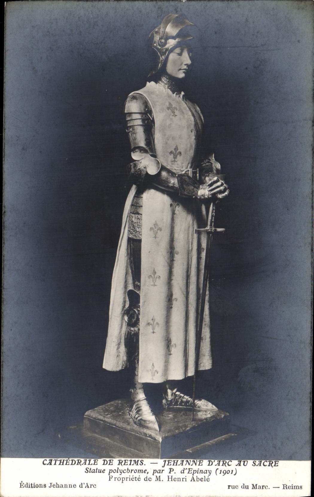 VINTAGE POSTCARD Cathedrale Of Rheims Jeanne d' Arc With the Sacring Rules Polychrome