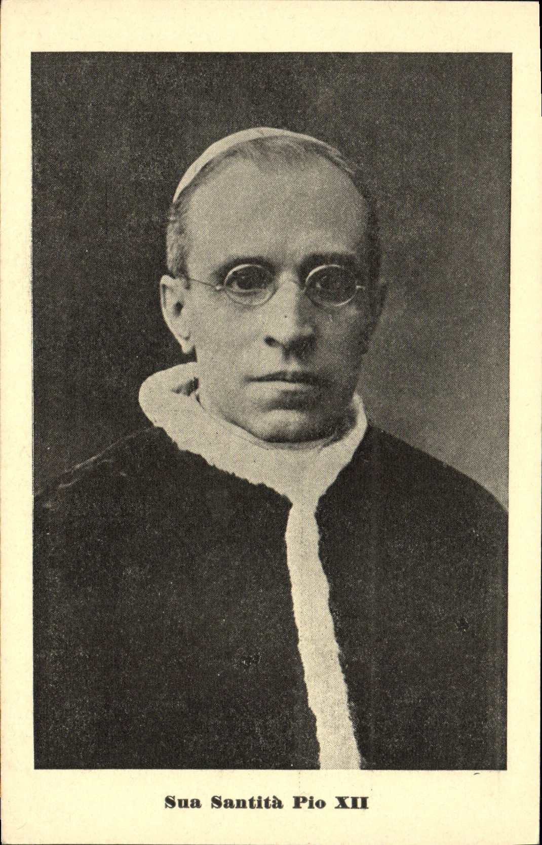 VINTAGE POSTCARD Santita Pio XII Pope Sweated