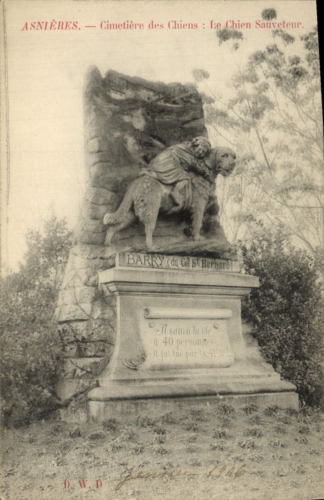VINTAGE POSTCARD Asnieres Cemetery Of the Dogs the Dog Barry Rescuer