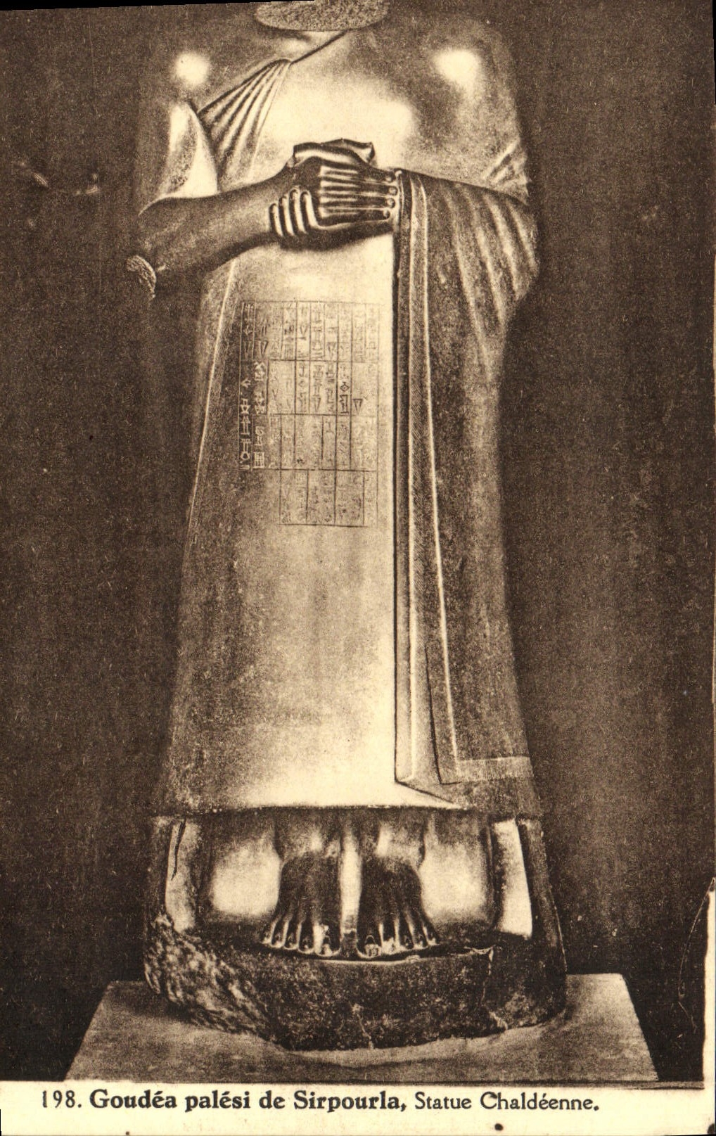 CPA Goudea Palesi De Sirpourla Statue Chaldeenne