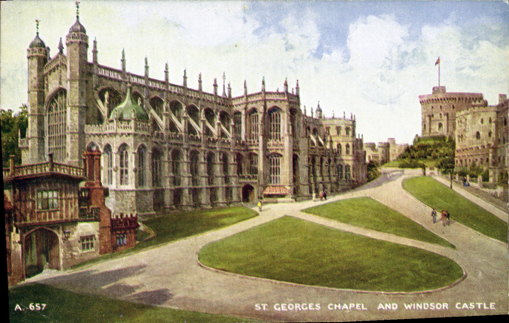 VINTAGE POSTCARD St Ceotrges Chapel And Windsor Castle