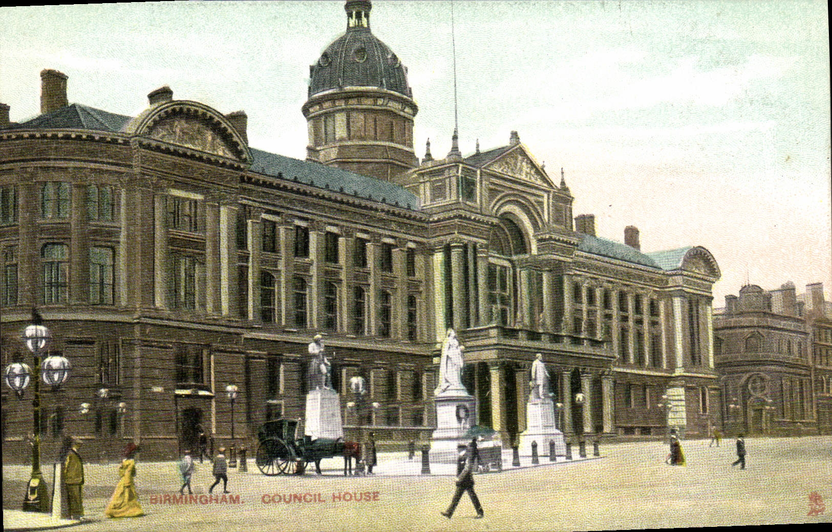 VINTAGE POSTCARD Birmingham Council House