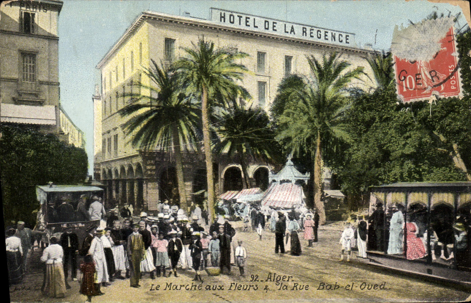 CPA Alger Le Marche aux Fleurs La rue Bab El Oued