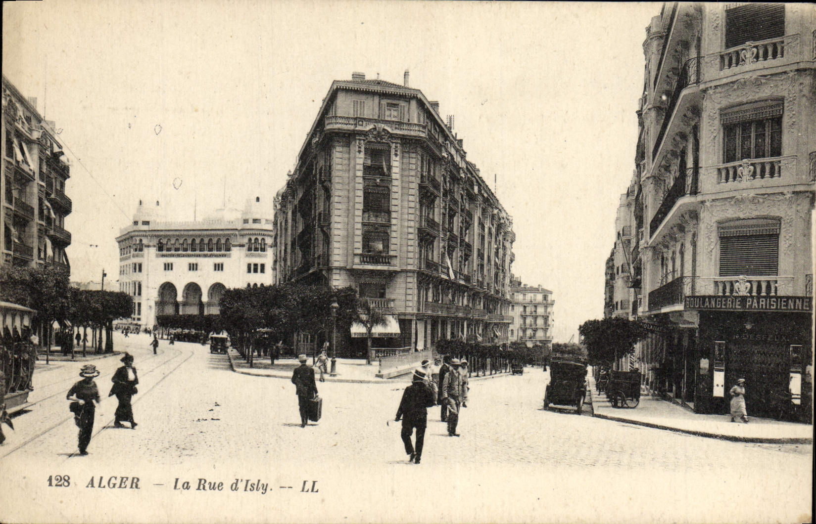 CPA Alger la rue d'Isly