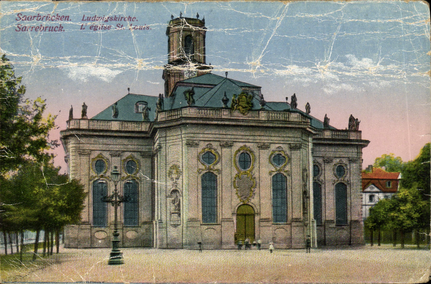 VINTAGE POSTCARD Saarbrucken Luduigrskirche the church