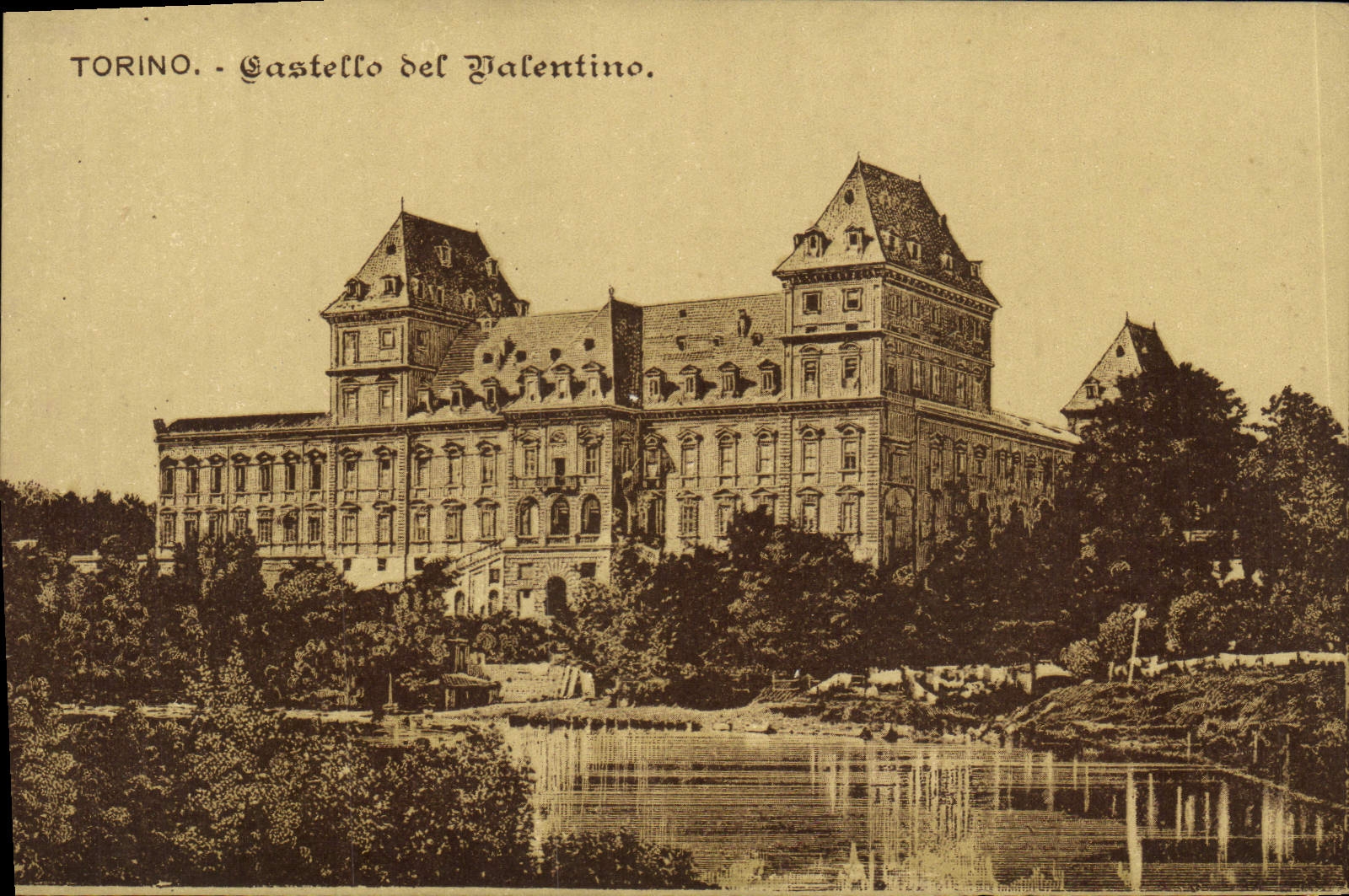 VINTAGE POSTCARD Torino Castello del Valentino