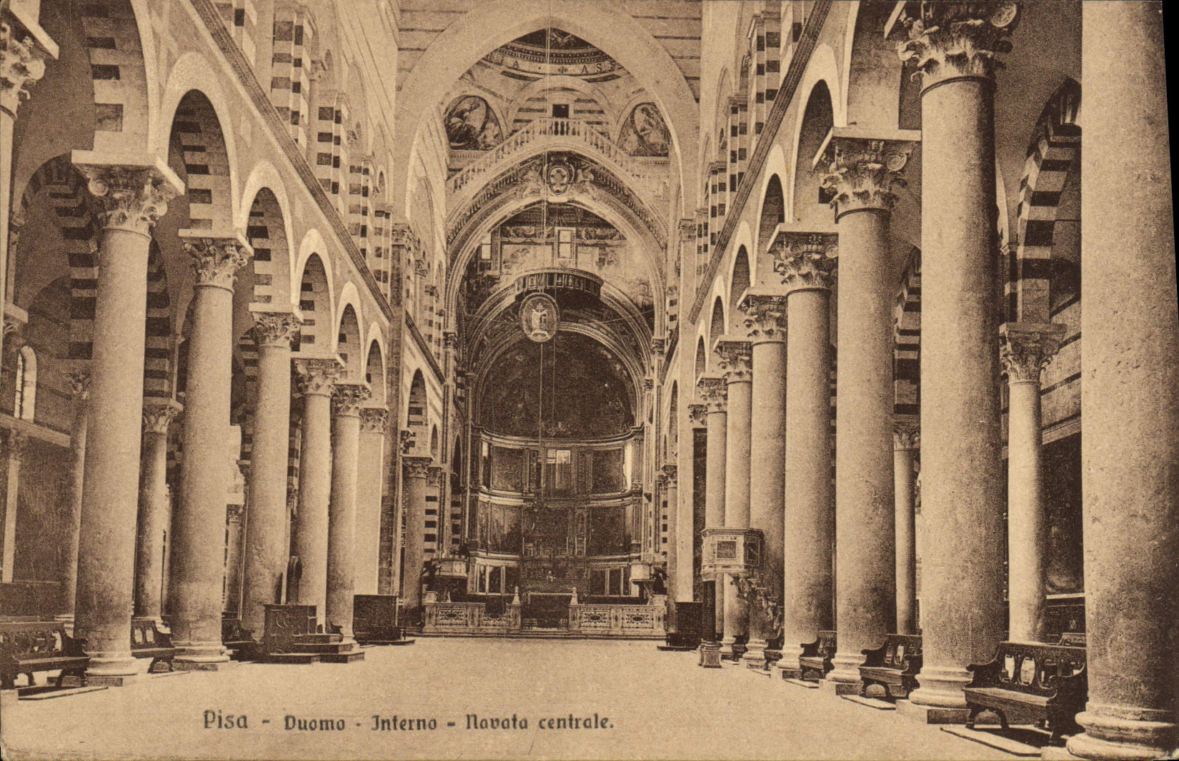 CPA Pisa Duomo Interno Centrale
