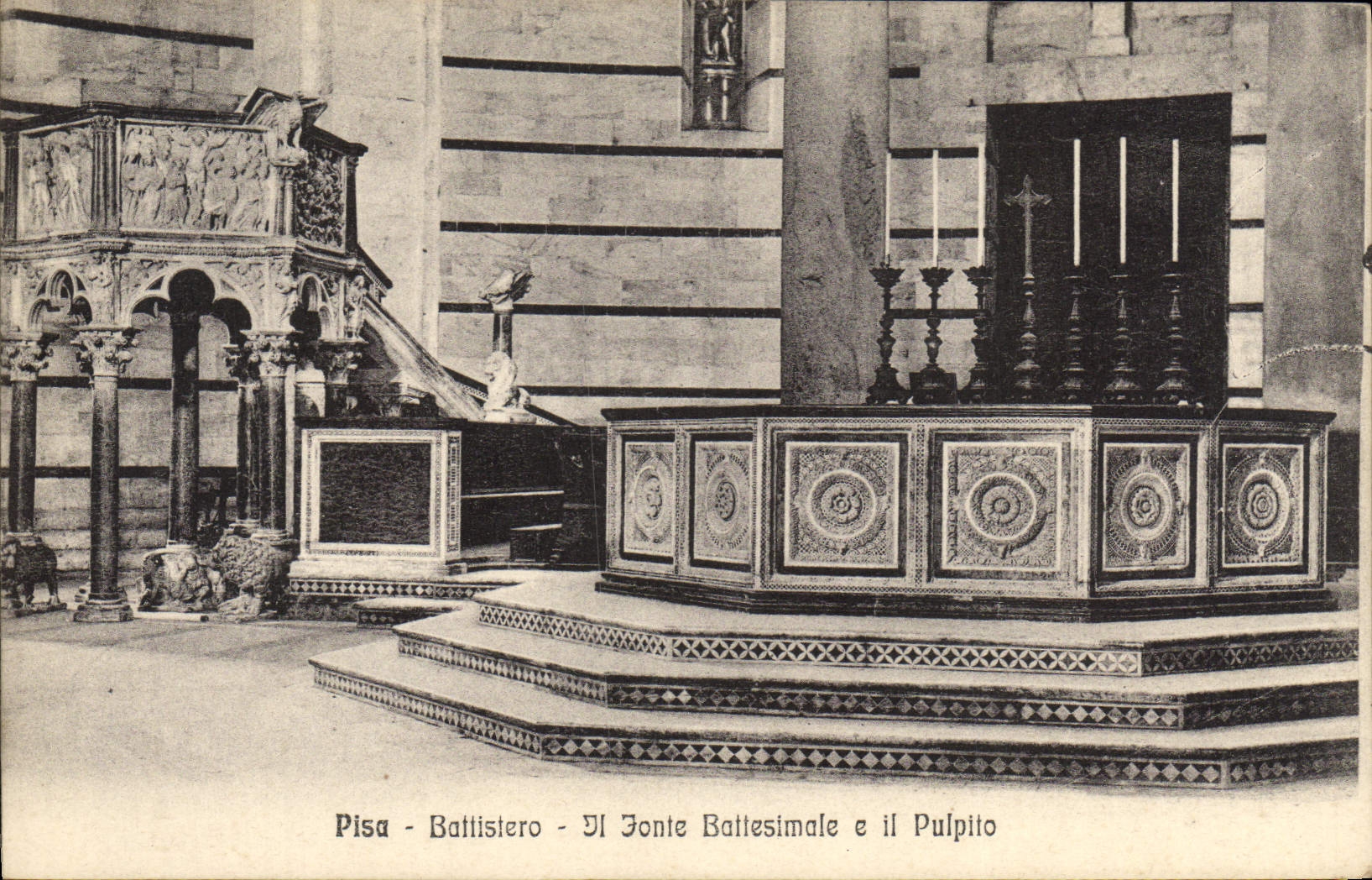 CPA Pisa Battistero Il Fonte Battesimale e il Pulpito