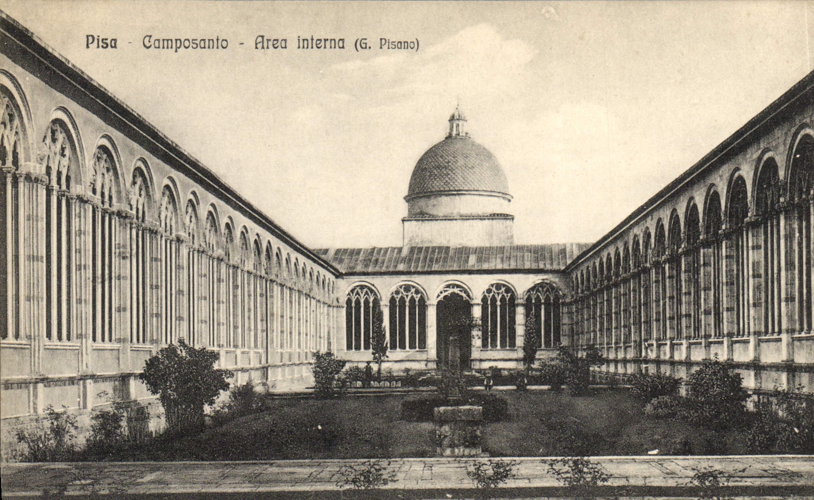 VINTAGE POSTCARD Camposanto Area Interna G Pisano Rammed