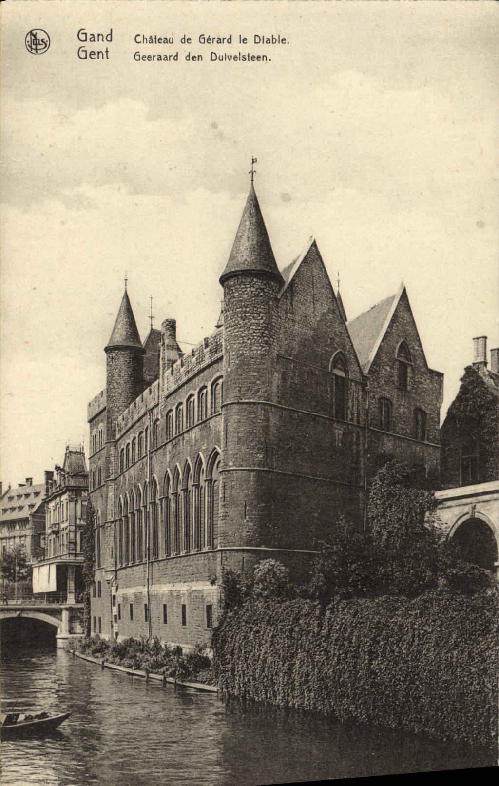 VINTAGE POSTCARD Ghent Castle Of Gerald Devil