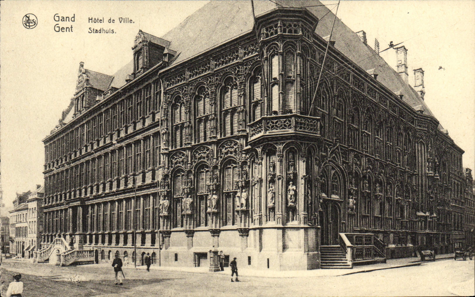 VINTAGE POSTCARD Ghent Town hall