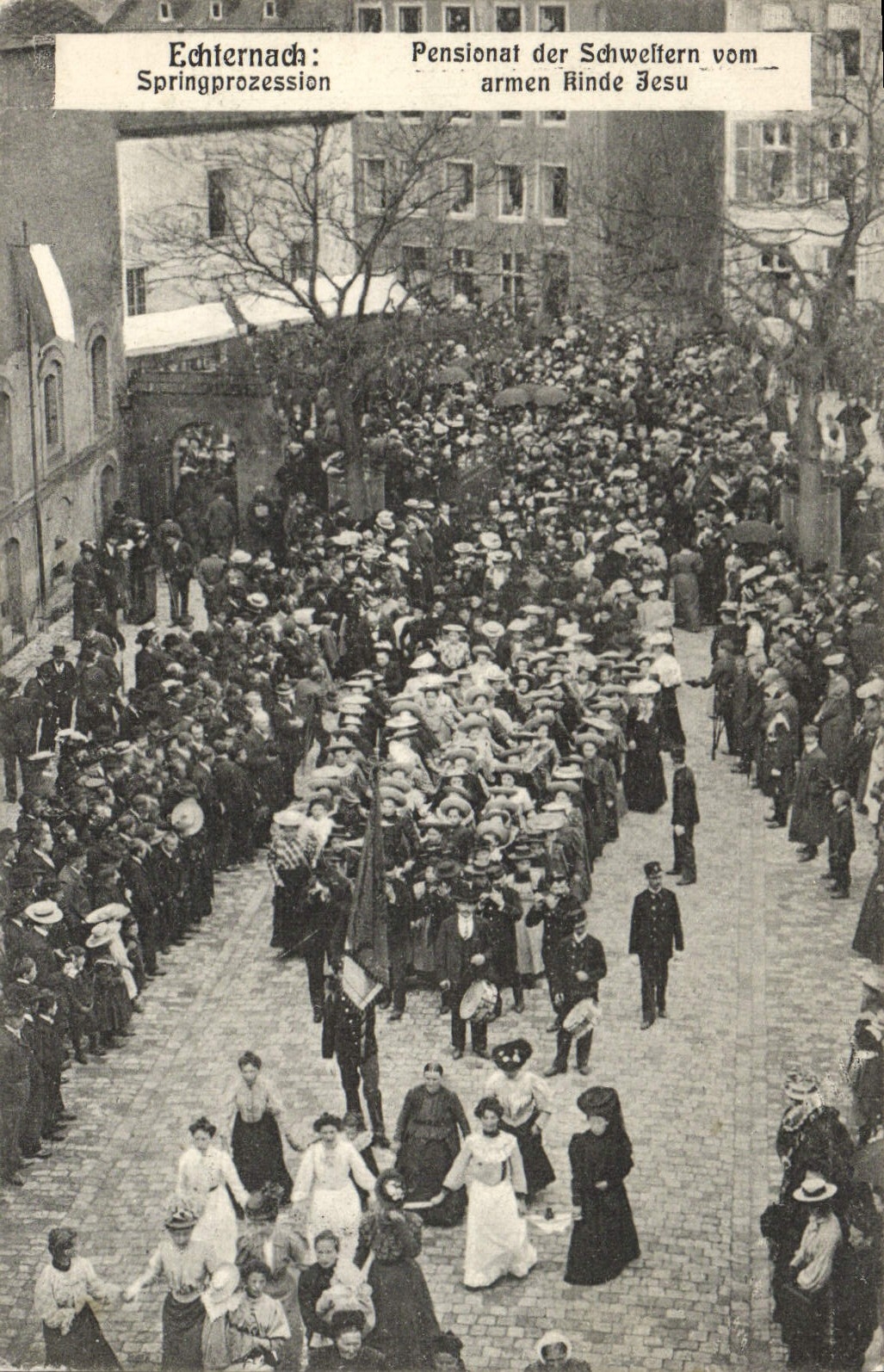 VINTAGE POSTCARD Echternach Boarding school Der Schweltern Vom Armen Rinde Jesu