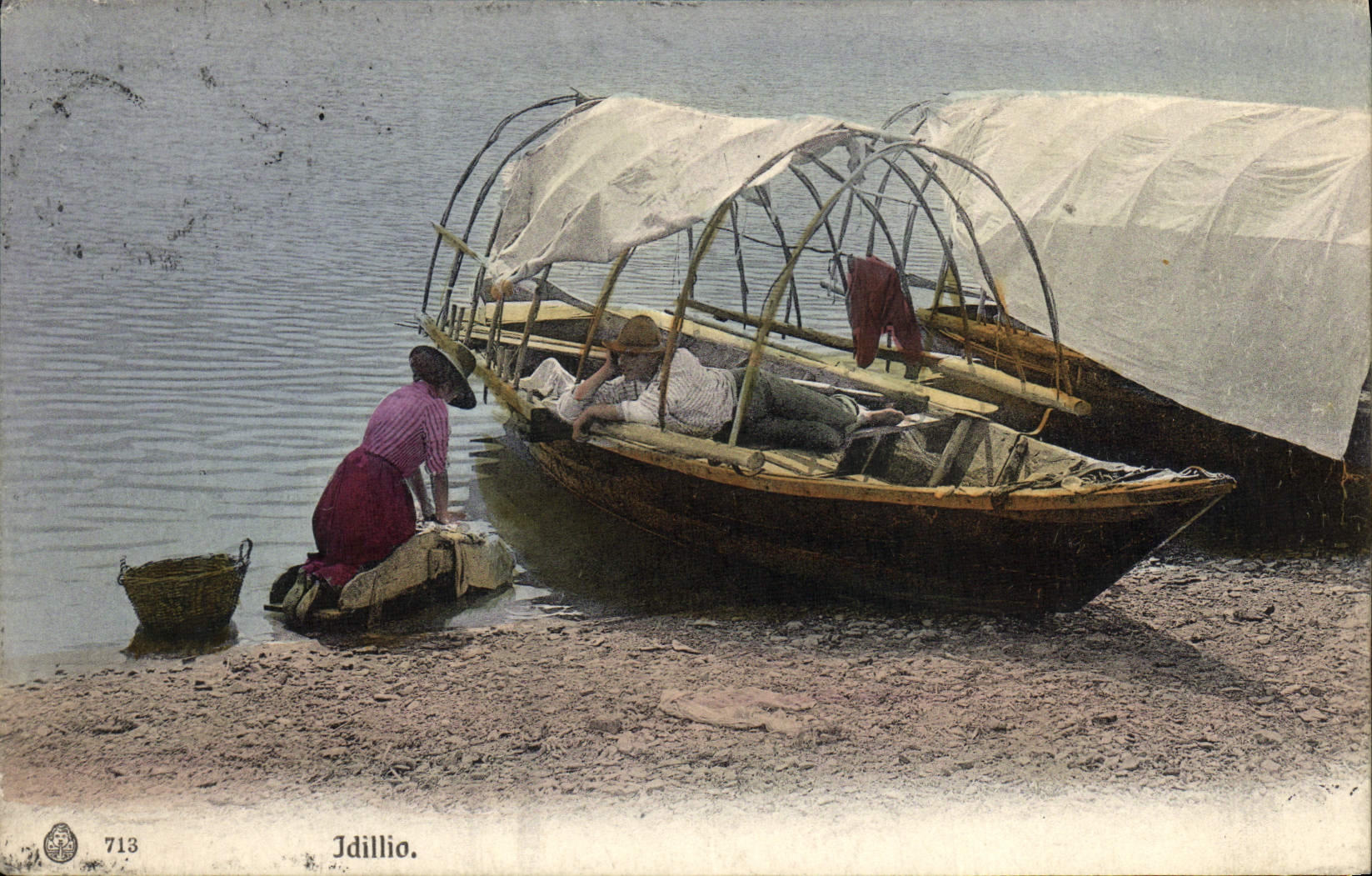VINTAGE POSTCARD Idillio Boat Italy Folklore