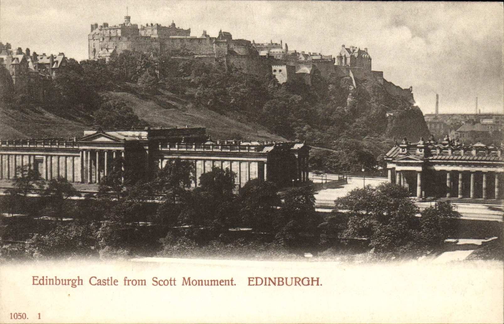 VINTAGE POSTCARD Edinburgh Castle From Scott Edinburgh Monument
