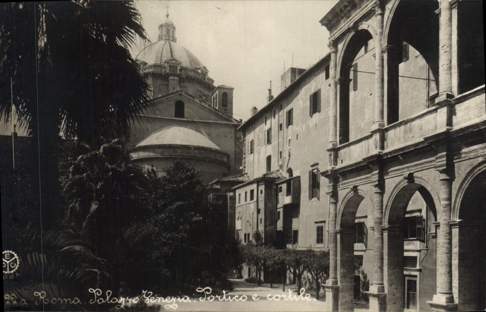 Pórtico E Cortile de Roma Palazzo Venzia de la POSTAL de la VENDIMIA