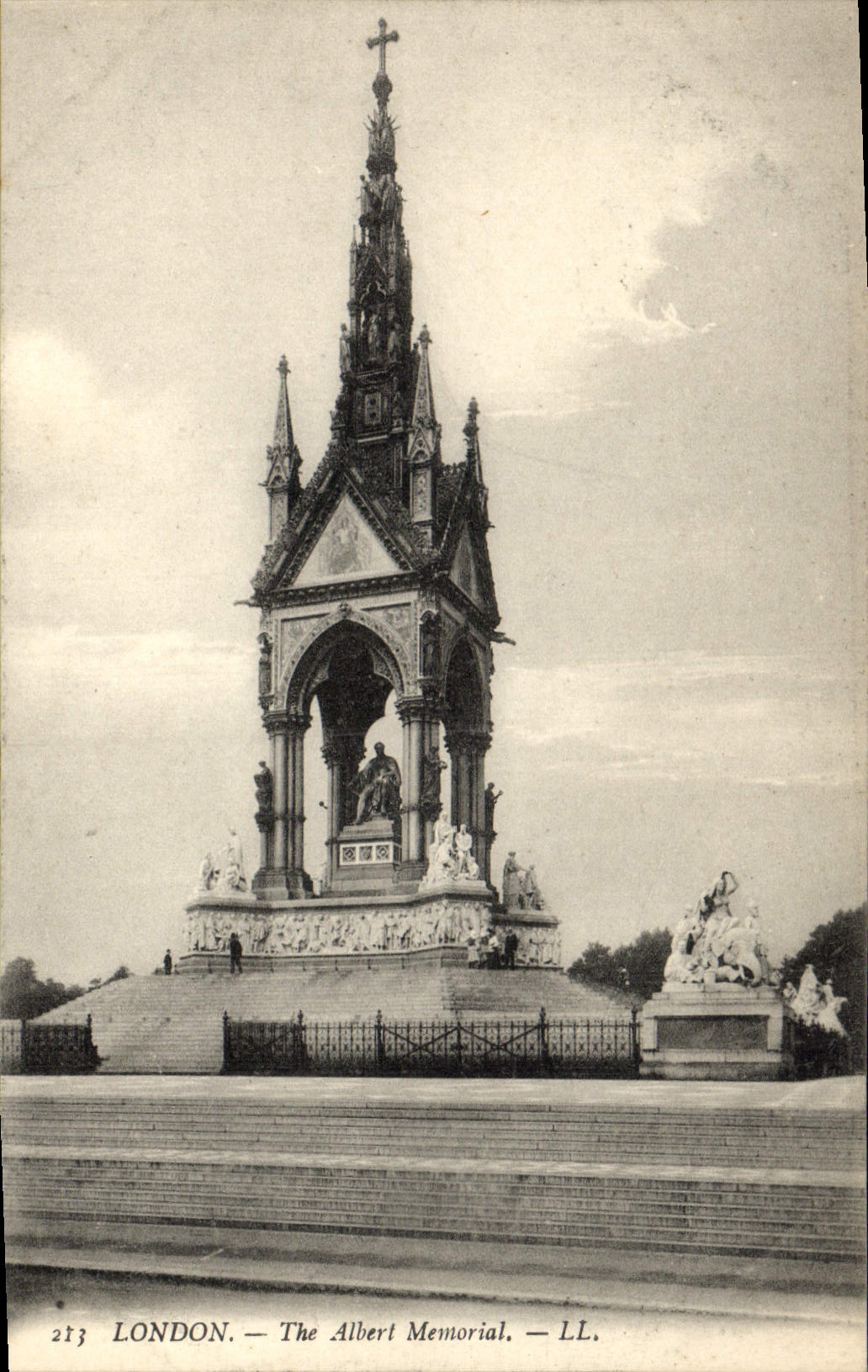 POSTAL Londres de la VENDIMIA el monumento de Albert