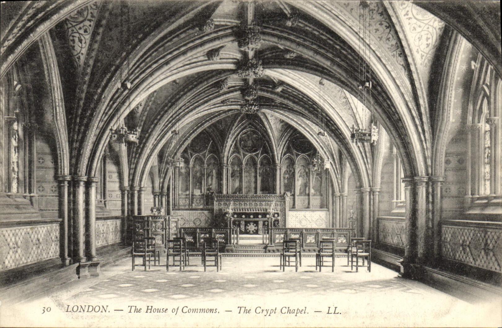 POSTAL Londres de la VENDIMIA la casa de campos comunes la capilla de la cripta