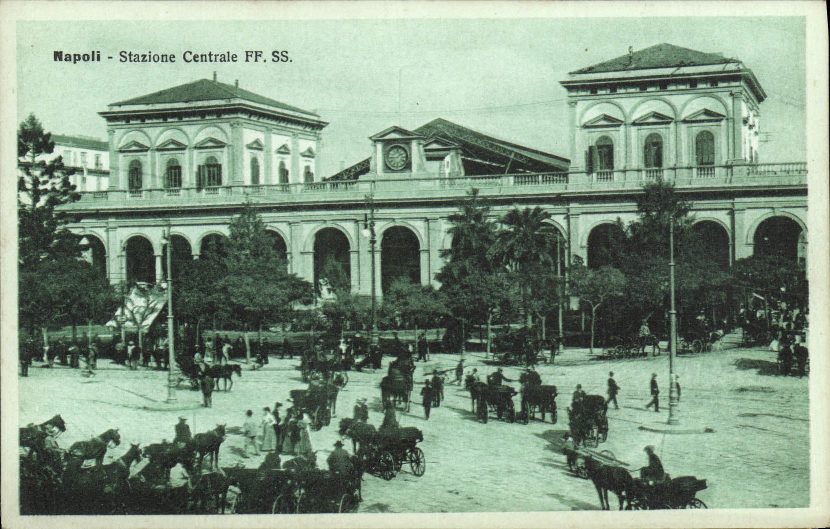 VINTAGE POSTCARD Napoli Stazione Power station