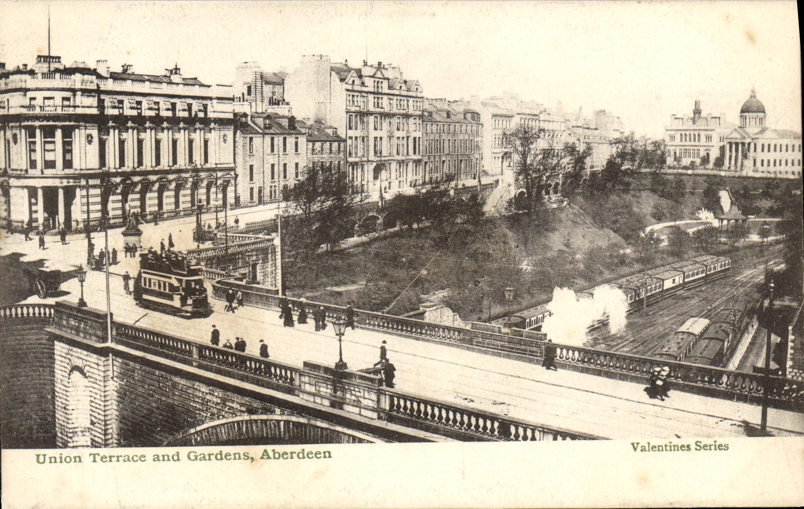 VINTAGE POSTCARD Union Terrace and gardens Aberdeen Train