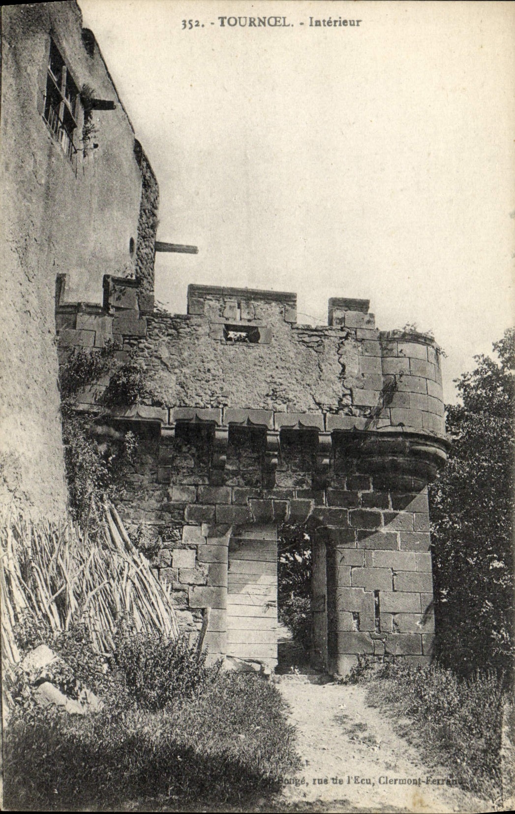 VINTAGE POSTCARD Interior Tournoel