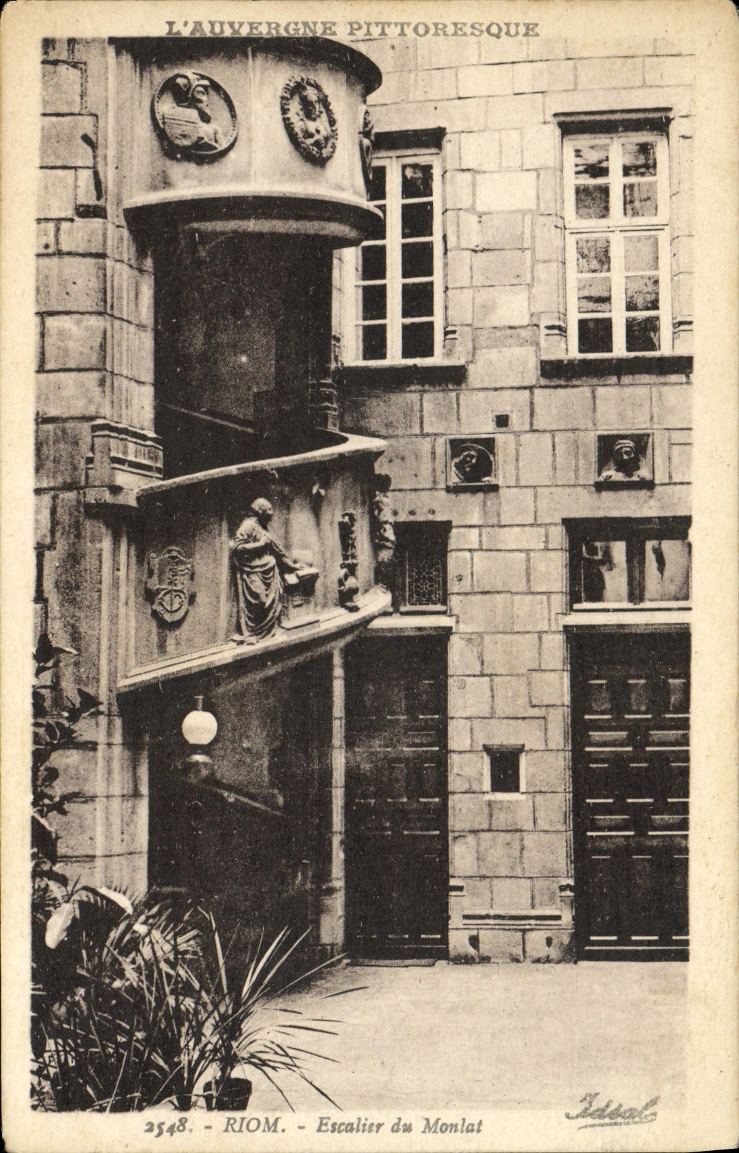 VINTAGE POSTCARD Riom Staircase Of Monlat
