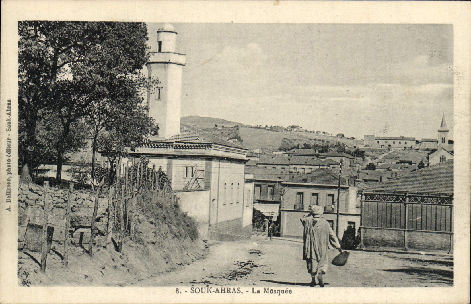 VINTAGE POSTCARD Souk Ahras the Mosque